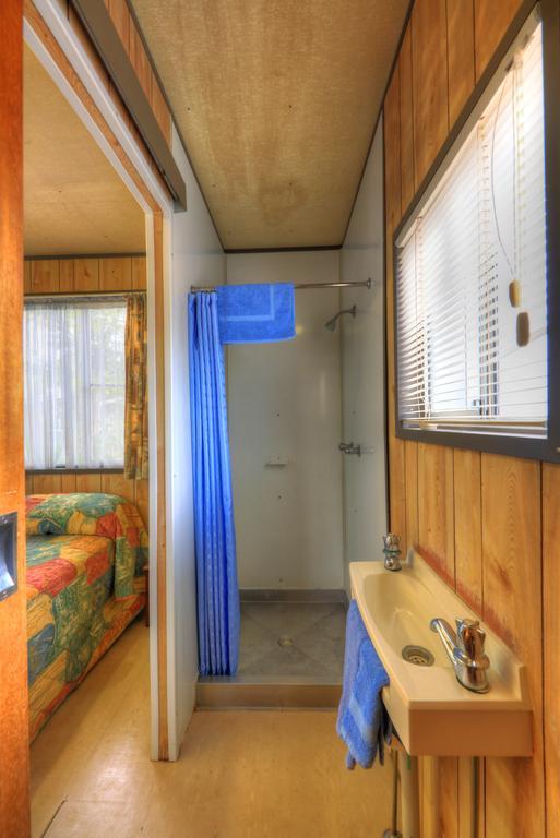 Batchelor Holiday Park Habitación foto